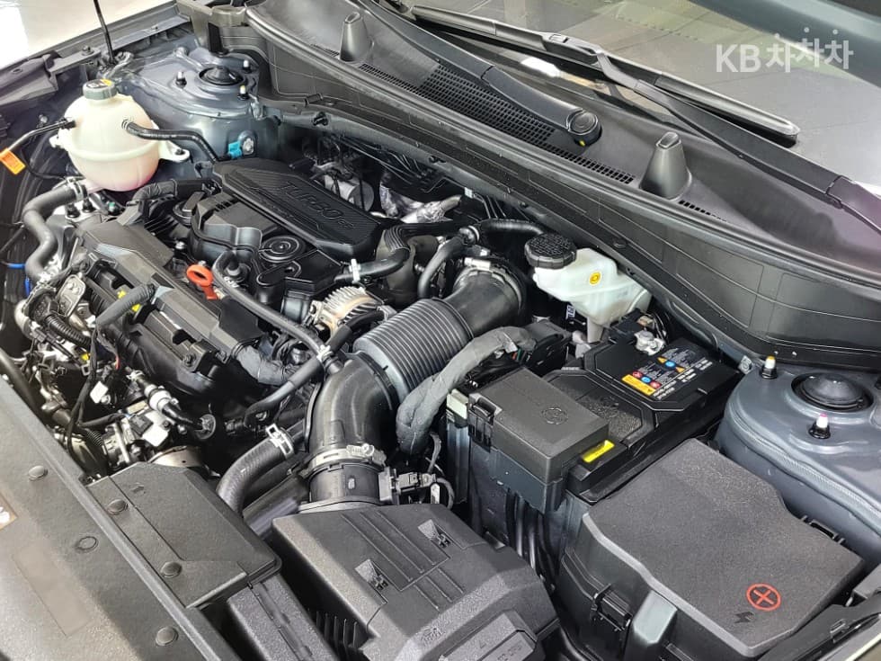 Kia The New (facelift) Sportage1.6 Gasoline Turbo 2WD X-Line - 6