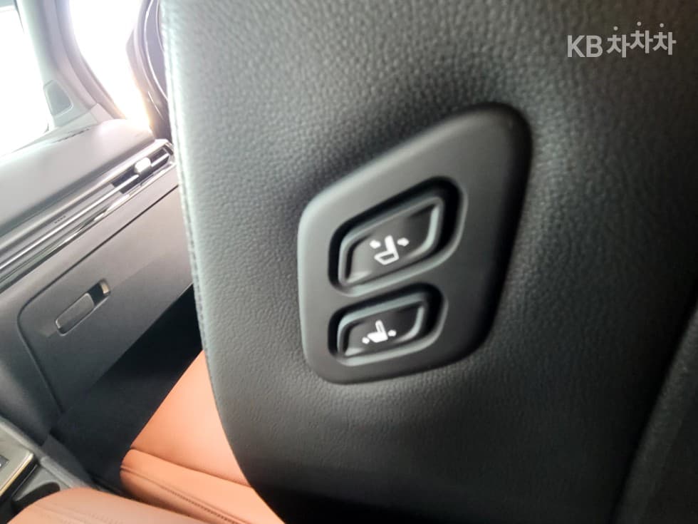 Kia The New (facelift) Sportage1.6 Gasoline Turbo 2WD X-Line - 26