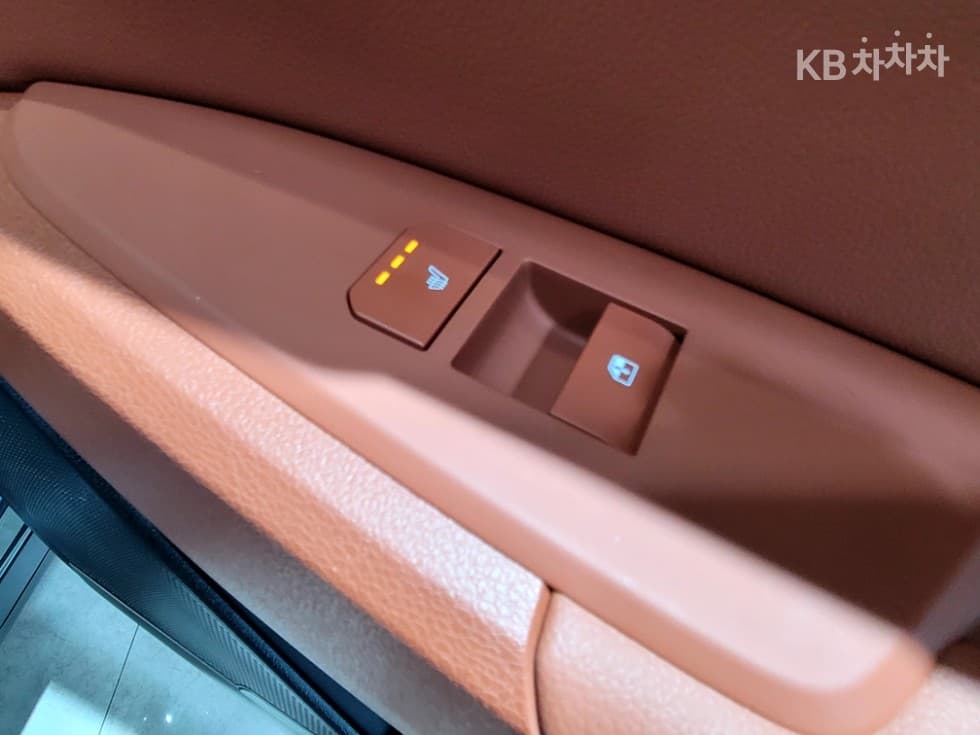 Kia The New (facelift) Sportage1.6 Gasoline Turbo 2WD X-Line - 28