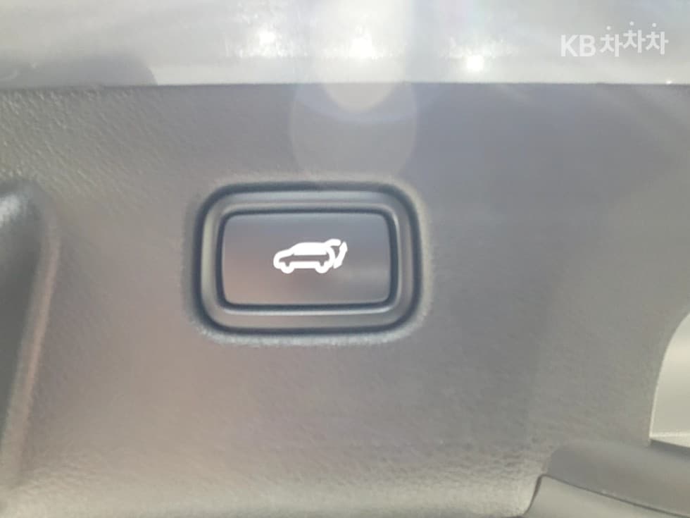 Kia The New (facelift) Sportage1.6 Gasoline Turbo 2WD X-Line - 31