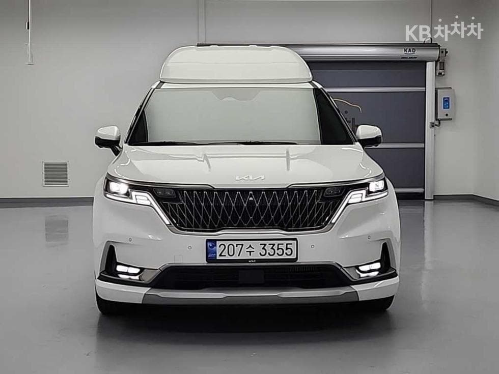 Киа The New (фейслифт) Канивал 4-то поколениеВисок Лимузин (Канивал) D2.2 9-местен Signature - 2