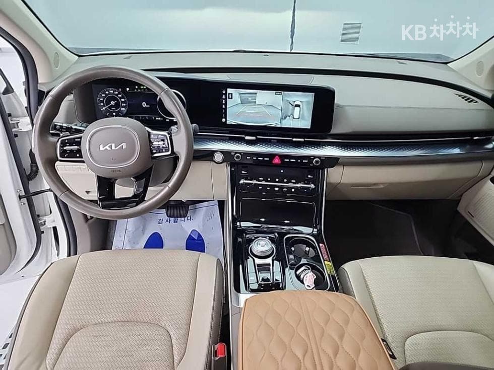 Киа The New (фейслифт) Канивал 4-то поколениеВисок Лимузин (Канивал) D2.2 9-местен Signature - 7