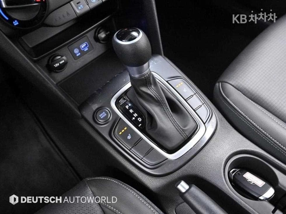 Хюндай Kona1.6 Турбо Modern - 7