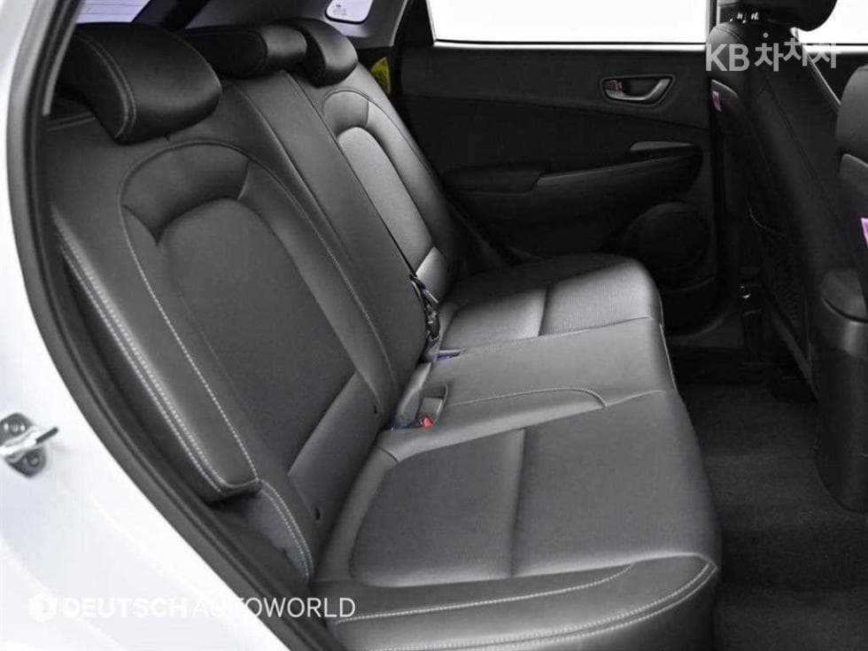 Хюндай Kona1.6 Турбо Modern - 10