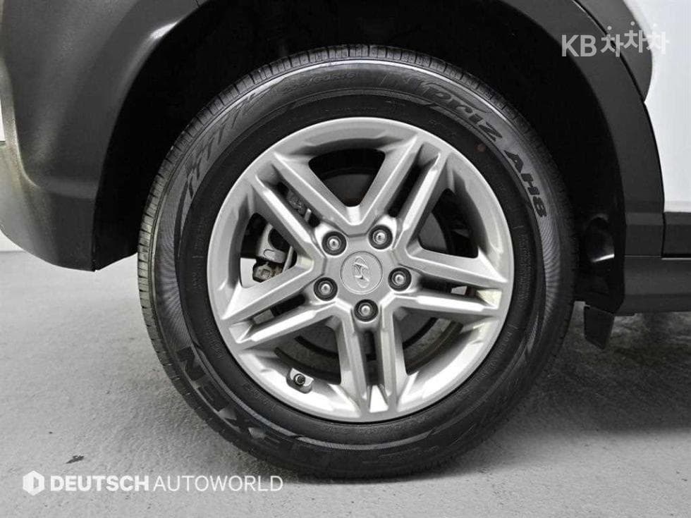 Хюндай Kona1.6 Турбо Modern - 18