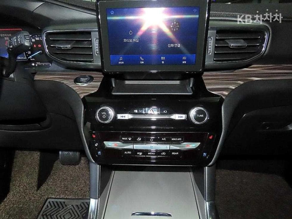 Ford Explorer(6세대)Gasoline Turbo 2.3 AWD Limited - 11