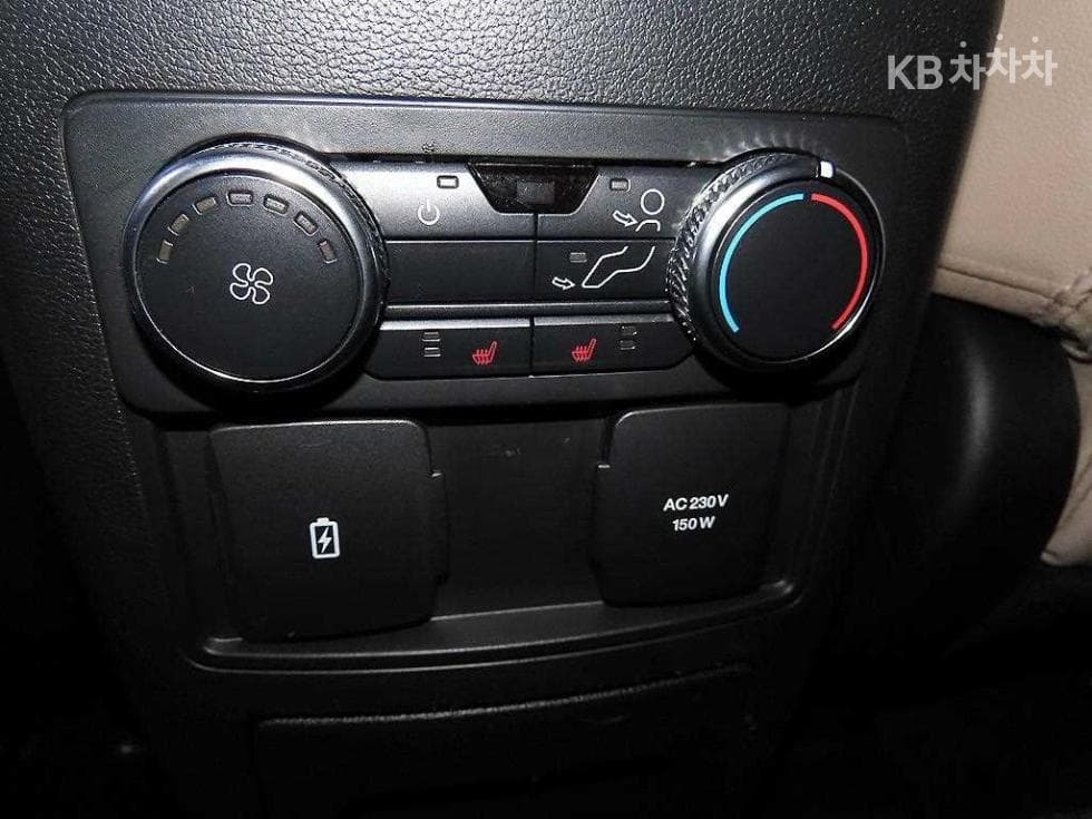 Ford Explorer(6세대)Gasoline Turbo 2.3 AWD Limited - 14