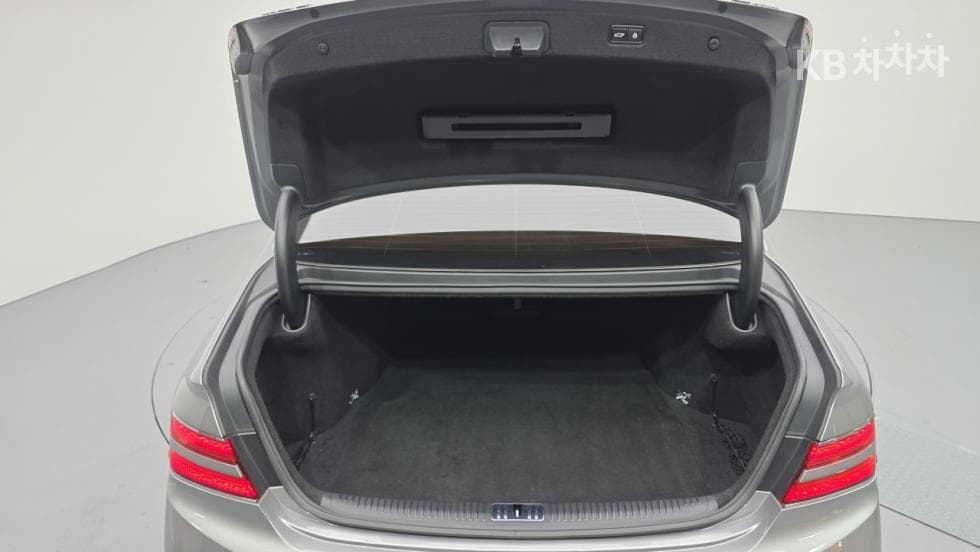 Genesis G903.8 GDi AWD Premium Luxury - 7