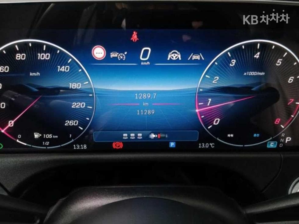 Mercedes-Benz E-클래스 (W214)E200 Avantgrade - 10