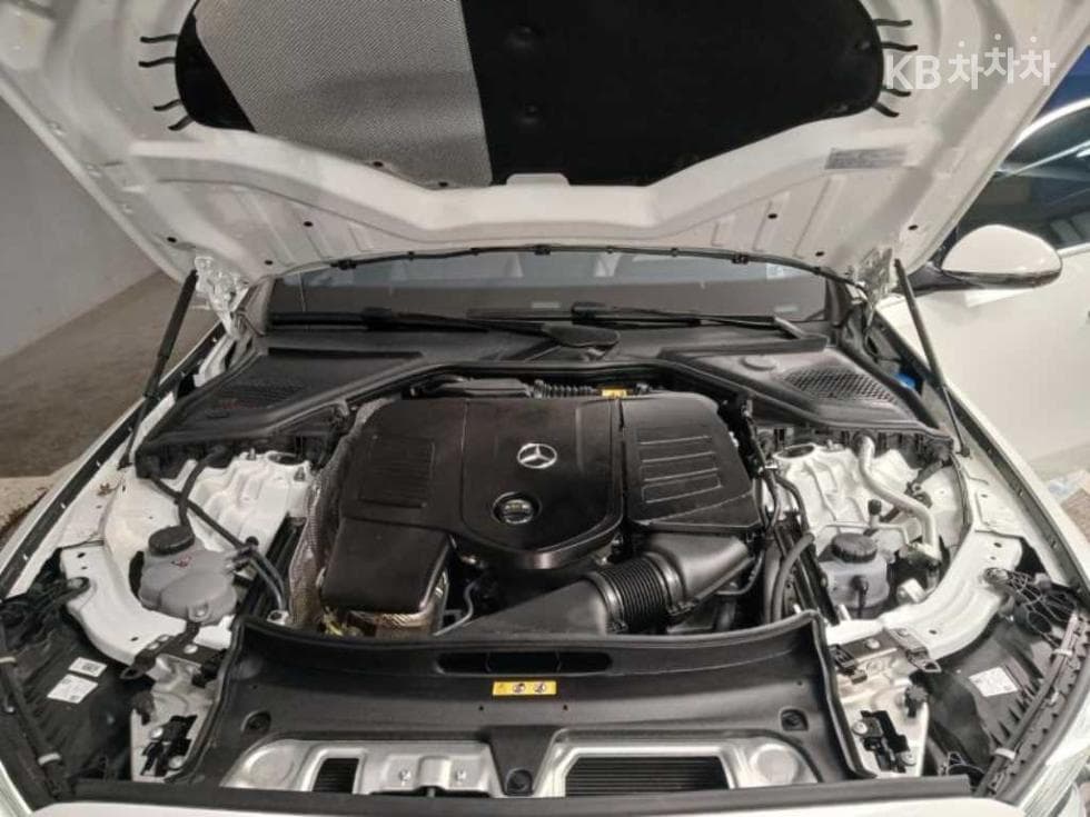 Mercedes-Benz E-클래스 (W214)E200 Avantgrade - 19