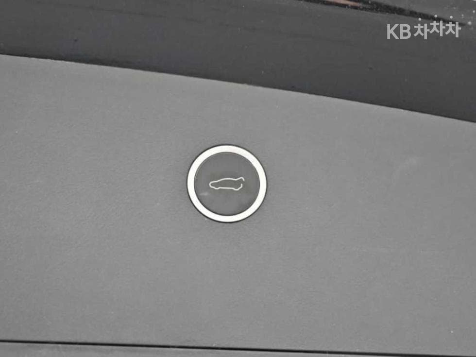 테슬라 Model XLong Range - 19