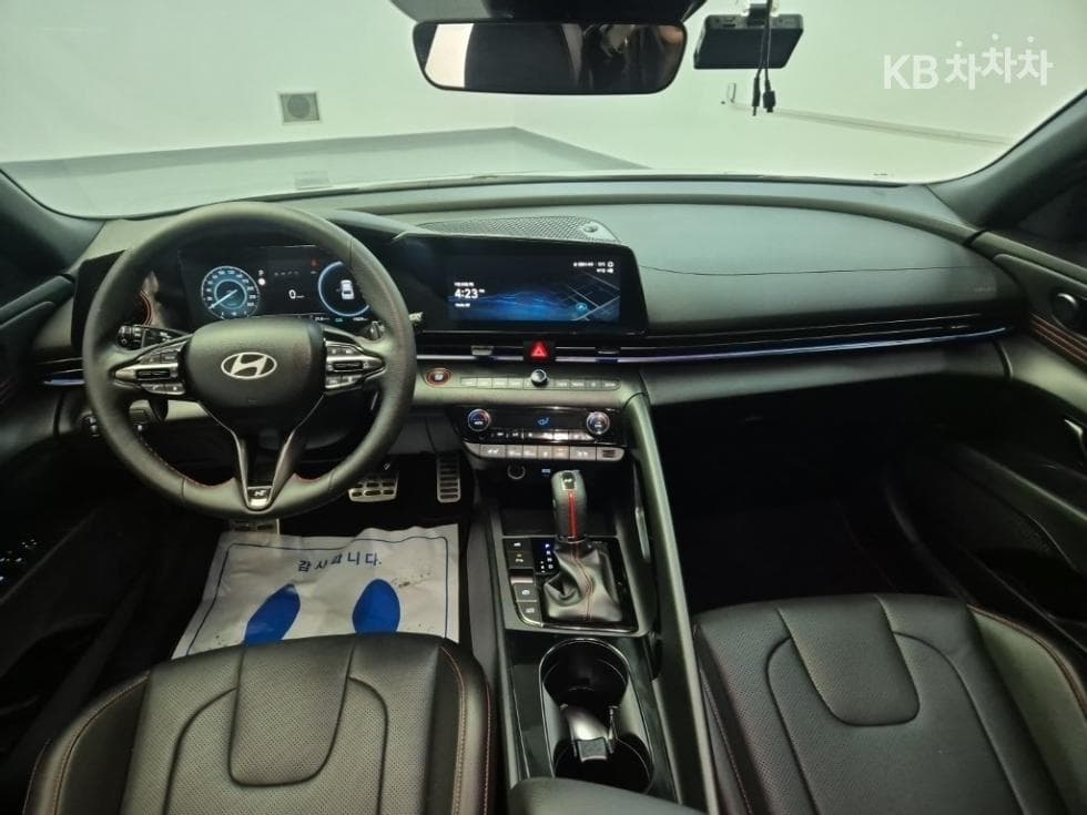 Хюндай The New (фейслифт) Avante (Elantra) Хибрид (CN7)1.6 HEV Inspiration - 7