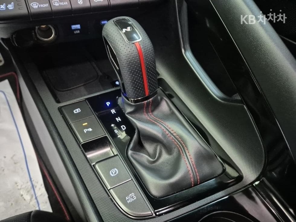 Хюндай The New (фейслифт) Avante (Elantra) Хибрид (CN7)1.6 HEV Inspiration - 8