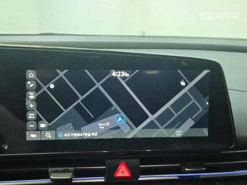 Хюндай The New (фейслифт) Avante (Elantra) Хибрид (CN7)1.6 HEV Inspiration - 13