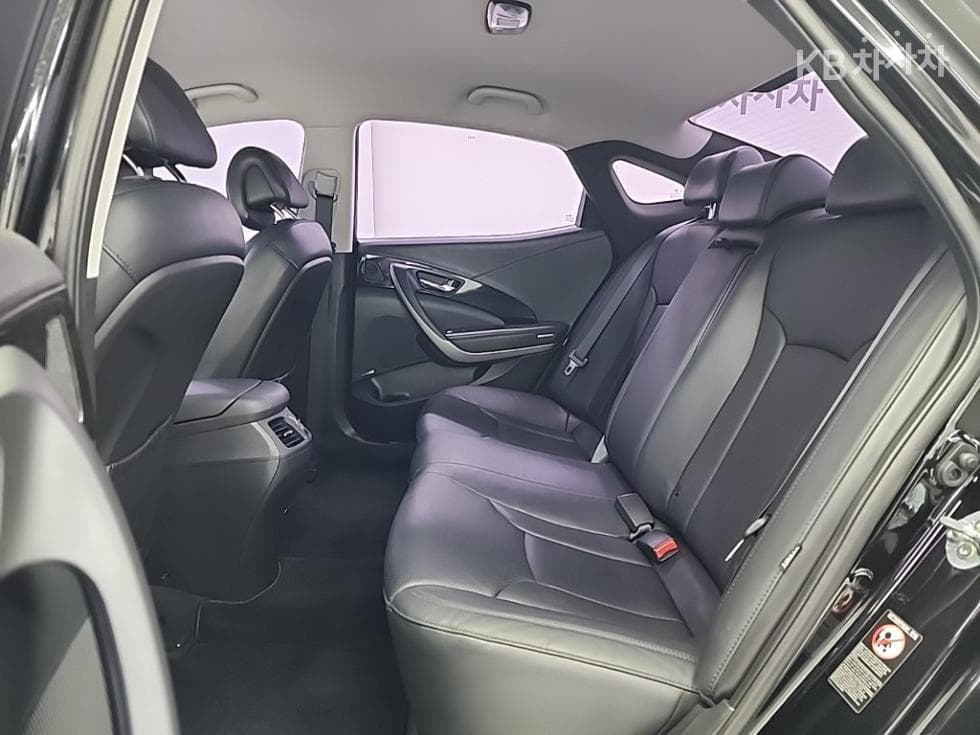 Hyundai Grandeur (Azera)HGHG240 Modern - 12