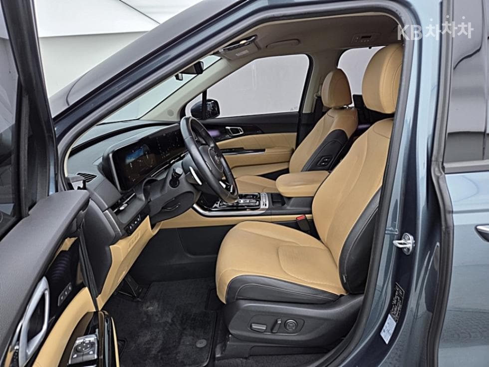 Киа Канивал 4-то поколениеD2.2 9-местен Signature - 11