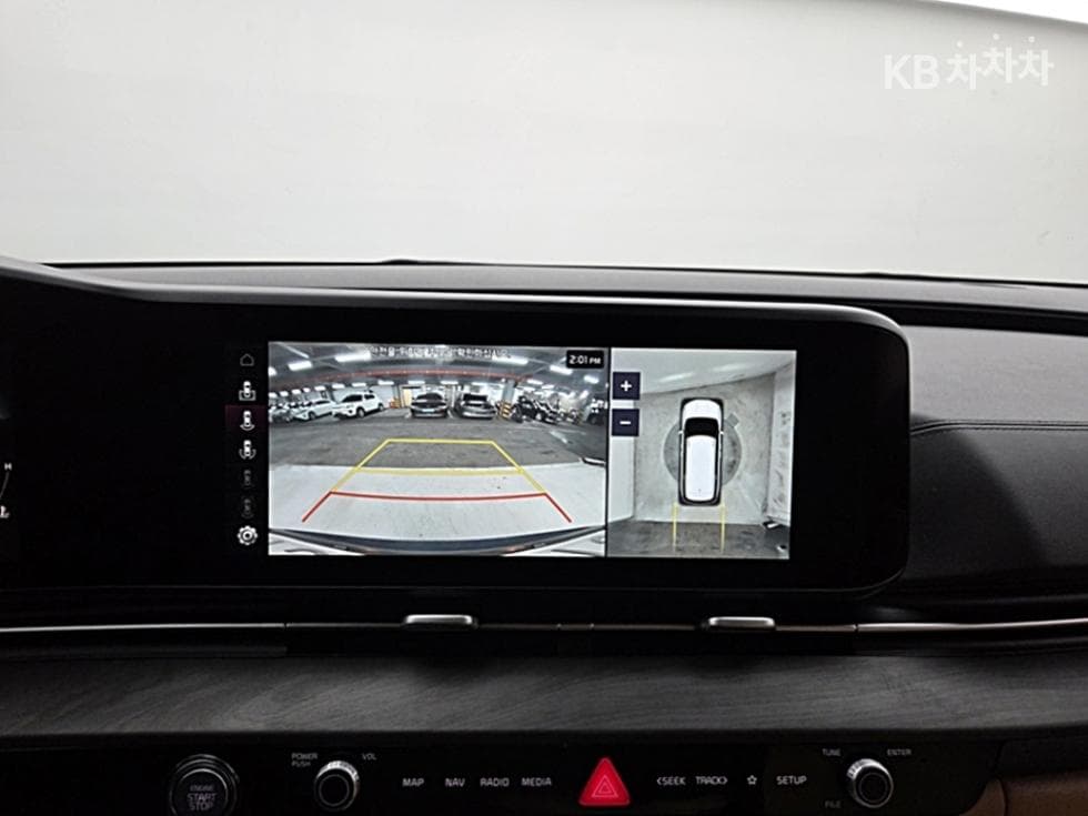 Киа Канивал 4-то поколениеD2.2 9-местен Signature - 21