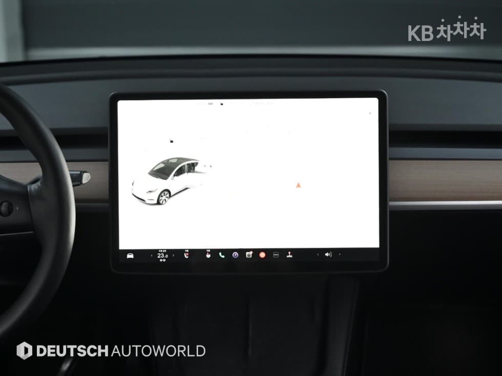 테슬라 Model YStandard Range - 14