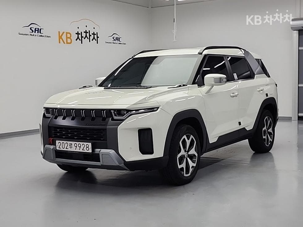 КейДжи Мобилити 토레스(J100) 1.5 GDI Турбо T5 - Image 1