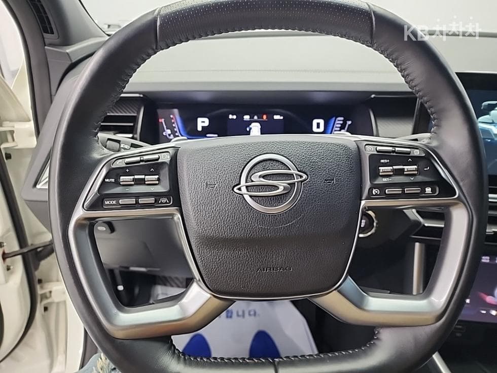 KG Mobility 토레스(J100)1.5 GDI Turbo T5 - 9