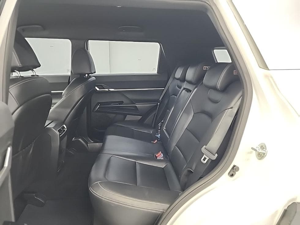 KG Mobility 토레스(J100)1.5 GDI Turbo T5 - 12