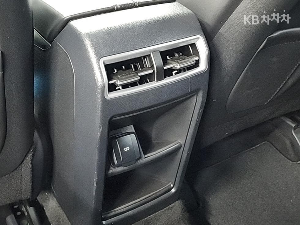 KG Mobility 토레스(J100)1.5 GDI Turbo T5 - 13