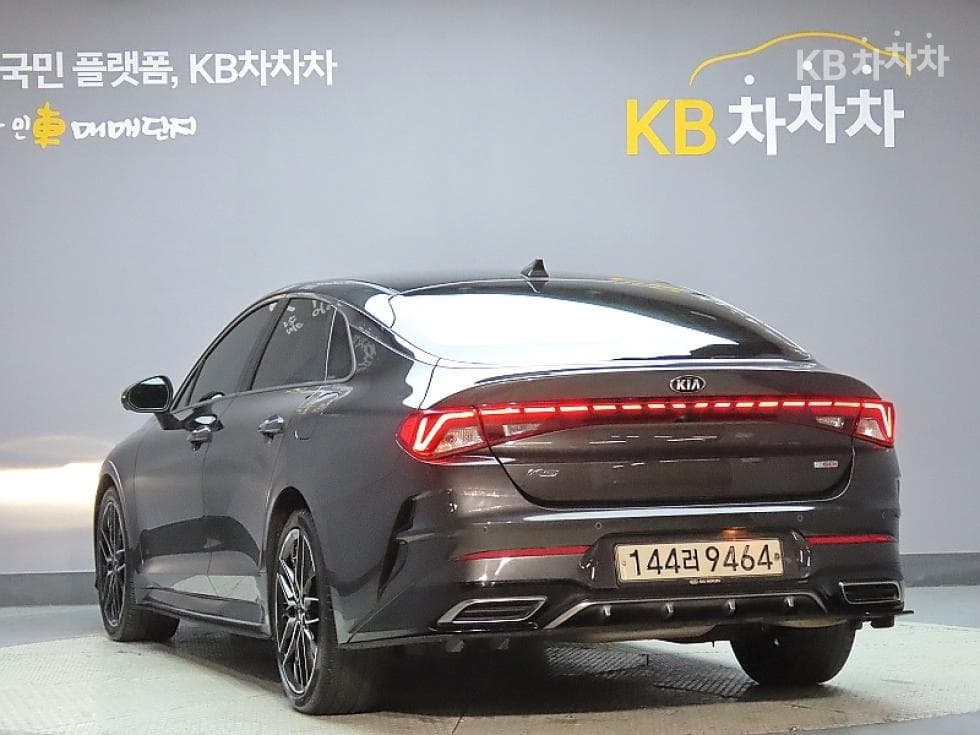 Kia K5 3rd Gen1.6 Gasoline Turbo Noblesse - 4