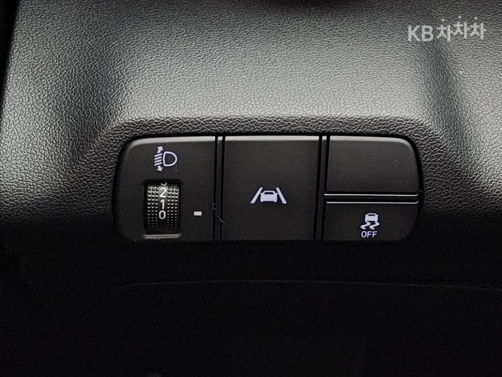 Хюндай All New Avante (Elantra)(CN7)1.6 Бензин Inspiration - 12