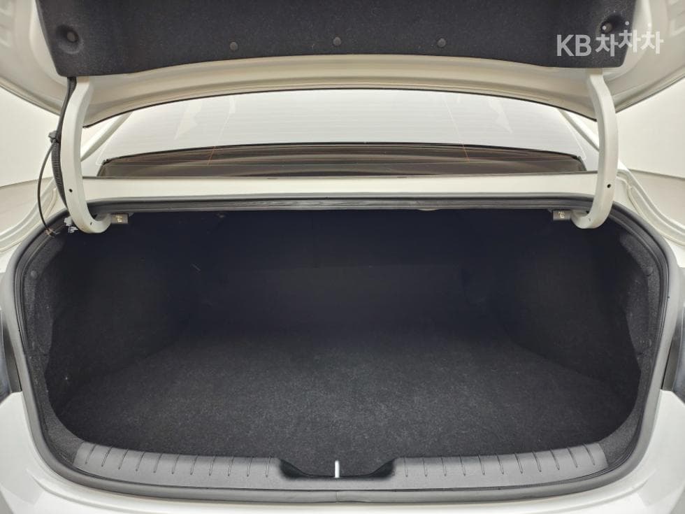 Хюндай All New Avante (Elantra)(CN7)1.6 Бензин Inspiration - 21