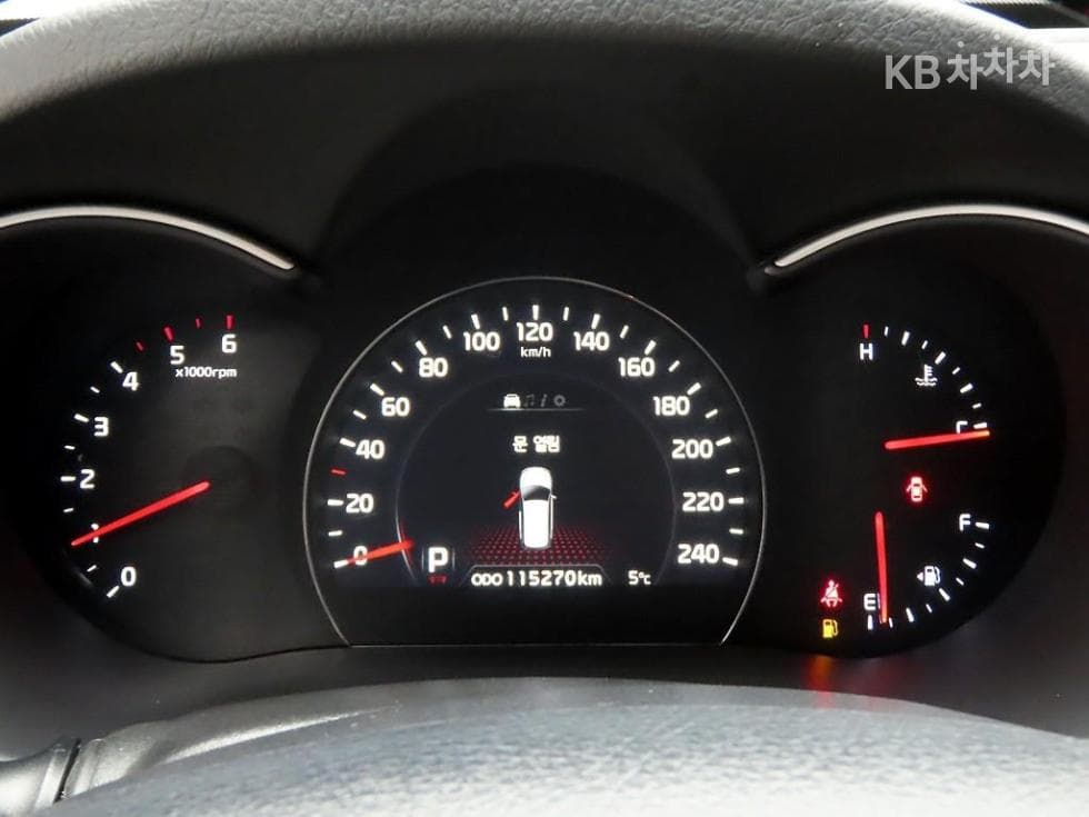 Kia NewSorentoRDiesel 2.0 2WD Prestige - 5