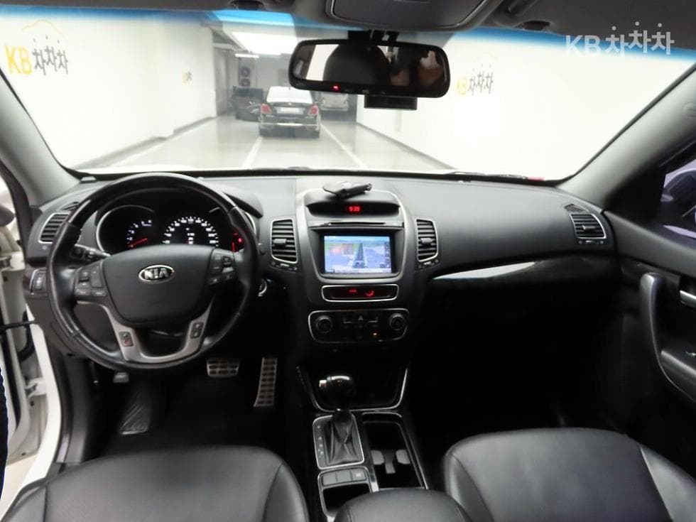 Kia NewSorentoRDiesel 2.0 2WD Prestige - 6