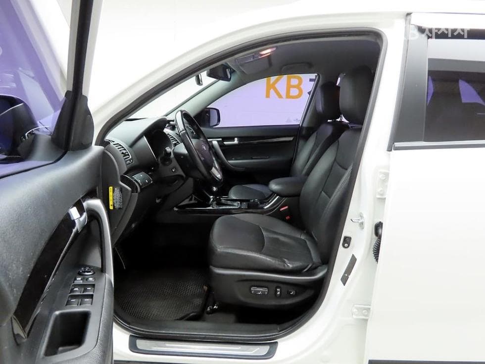 Kia NewSorentoRDiesel 2.0 2WD Prestige - 13