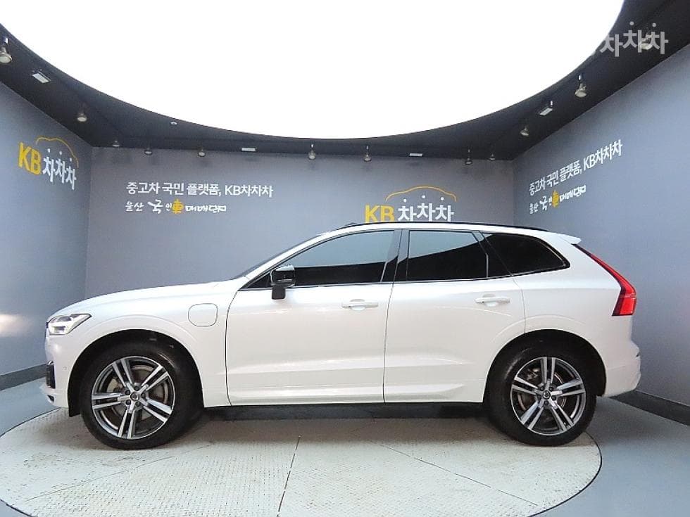 Volvo XC60 Second generationT8 R-Design - 5
