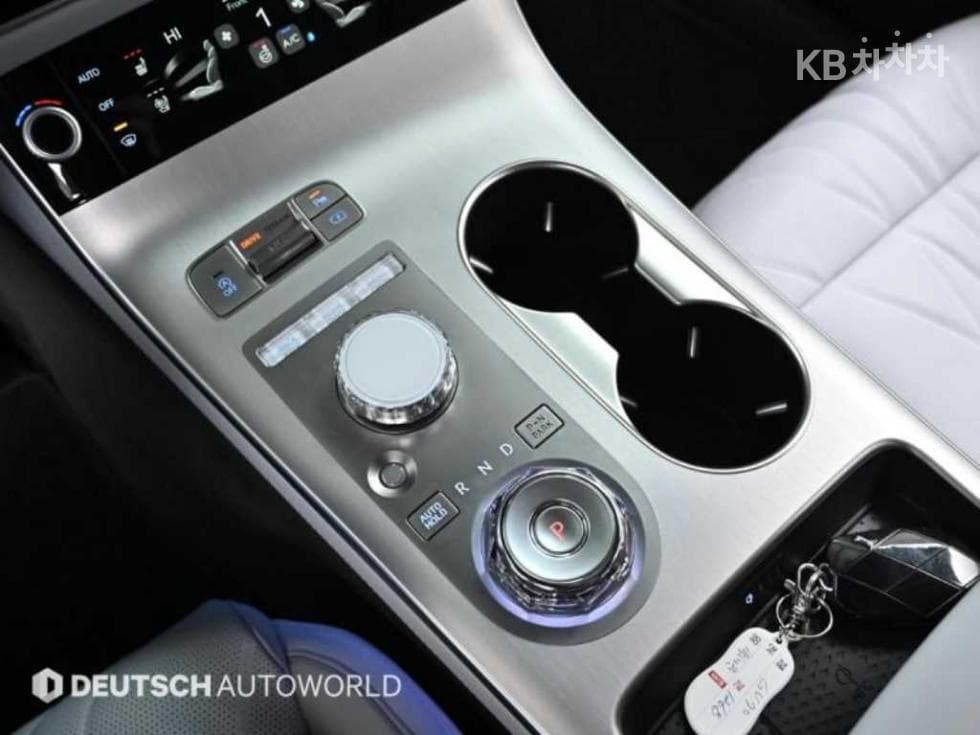 Дженезис GV70Бензин 2.5T AWD - 9