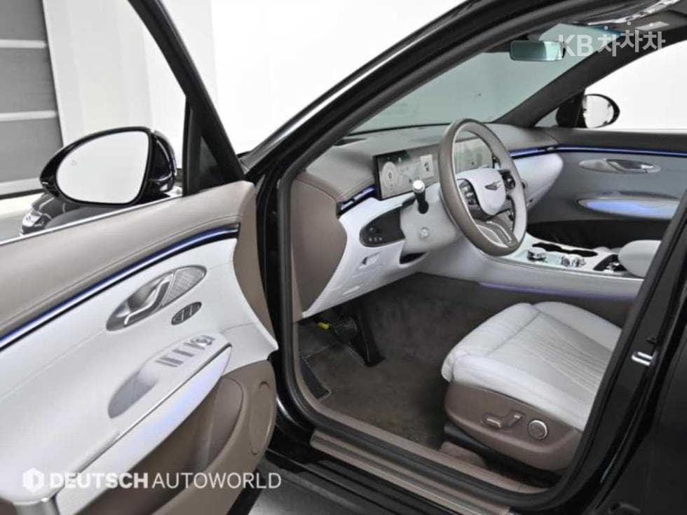 Дженезис GV70Бензин 2.5T AWD - 11