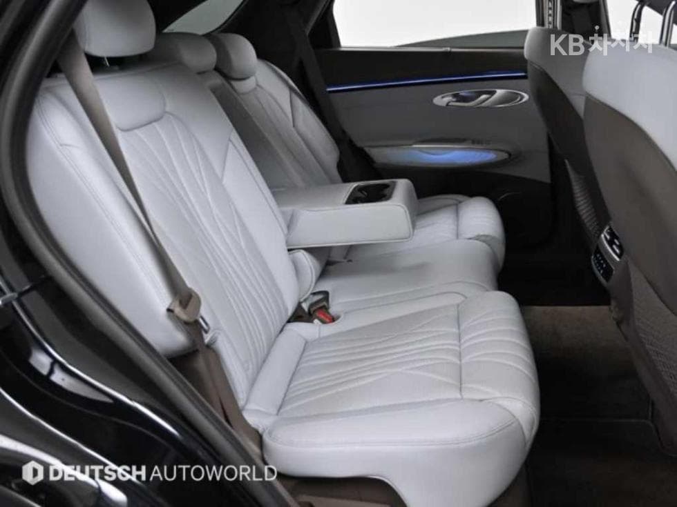 Дженезис GV70Бензин 2.5T AWD - 12