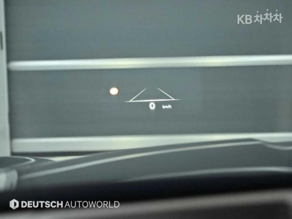 Дженезис GV70Бензин 2.5T AWD - 18