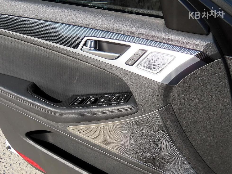 Дженезис G803.3 GDI AWD Премиум Люкс - 12