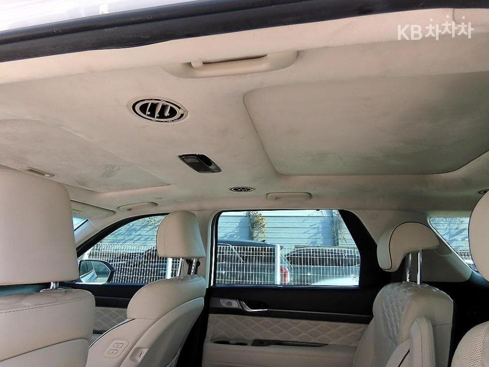 Хюндай Palisade2.2 Дизел 7-местен (Лимузин) Calligraphy - 14