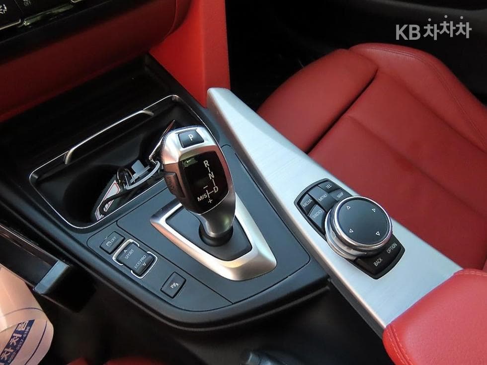BMW 4시리즈 (F32)420d 그란Купе F36 xDrive 스포츠 라Местен - 11