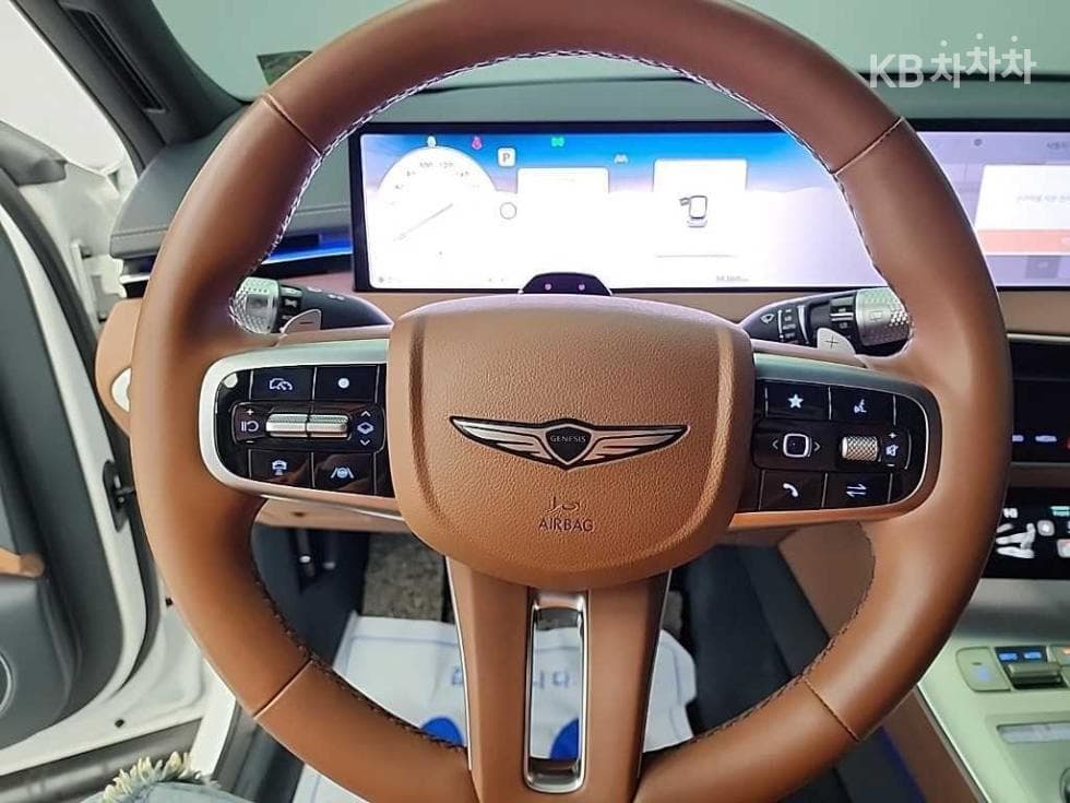 Дженезис GV70Бензин 2.5T 2WD - 3