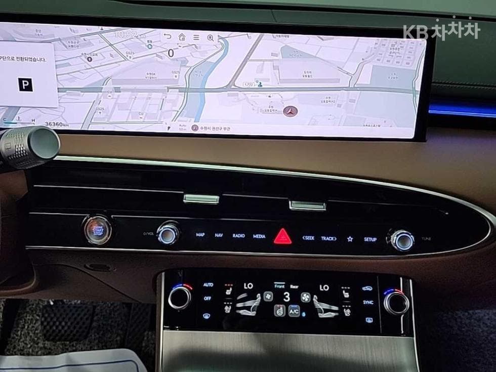 Дженезис GV70Бензин 2.5T 2WD - 11