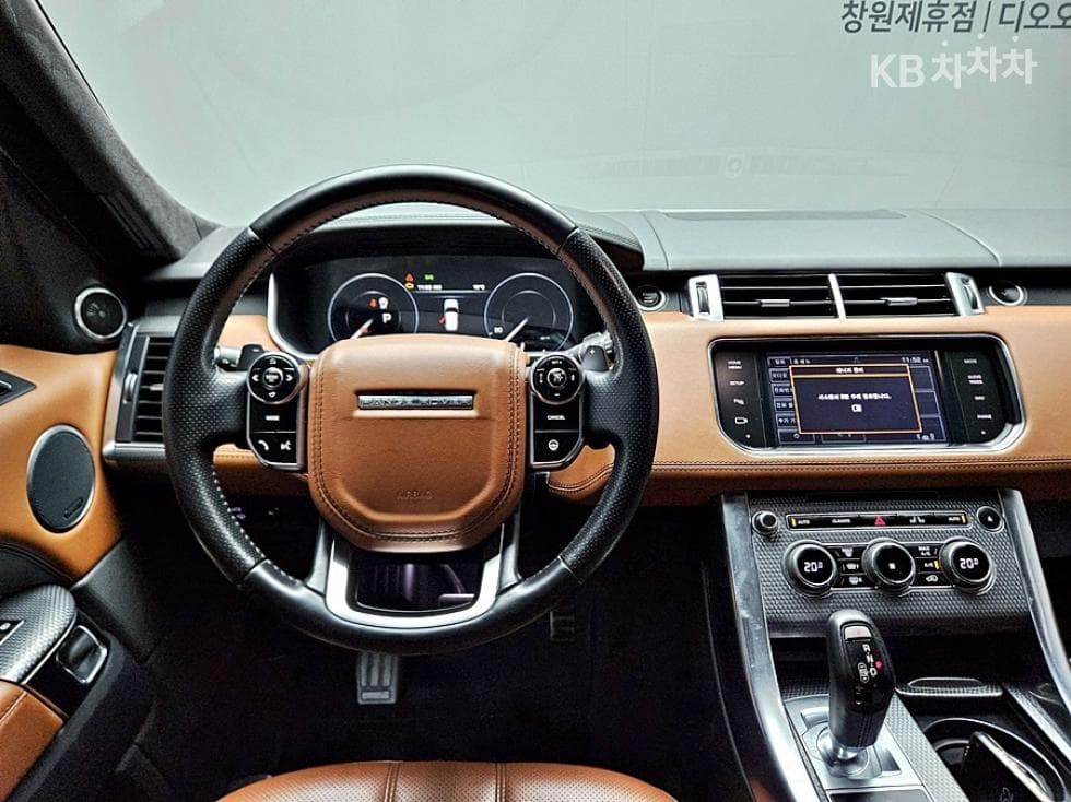 Land Rover Нов Рендж Ровер Спорт3.0 SDV6 Autobiography Dynamic - 10