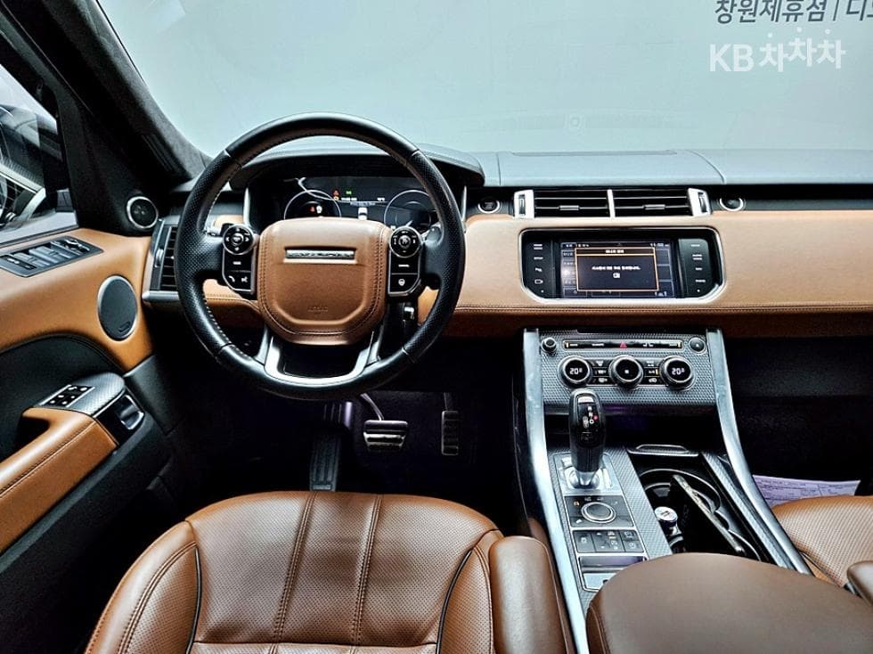 Land Rover Нов Рендж Ровер Спорт3.0 SDV6 Autobiography Dynamic - 12