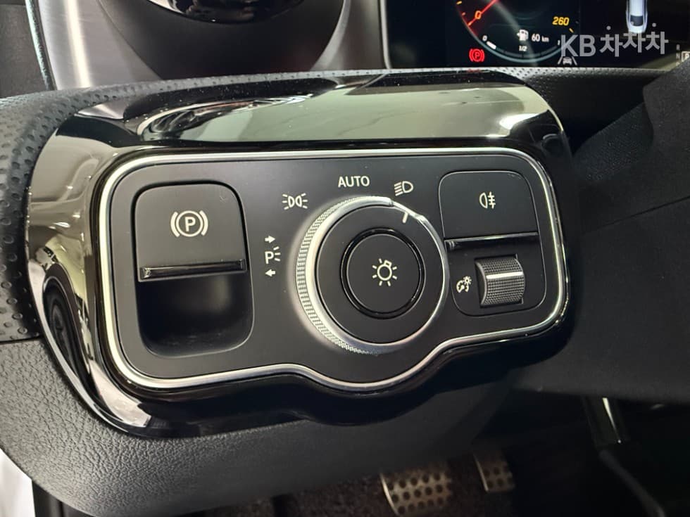 Mercedes-Benz CLA클래스(C118)CLA 250 4MATIC AMG Line - 7