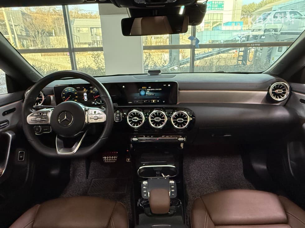 Mercedes-Benz CLA클래스(C118)CLA 250 4MATIC AMG Line - 16
