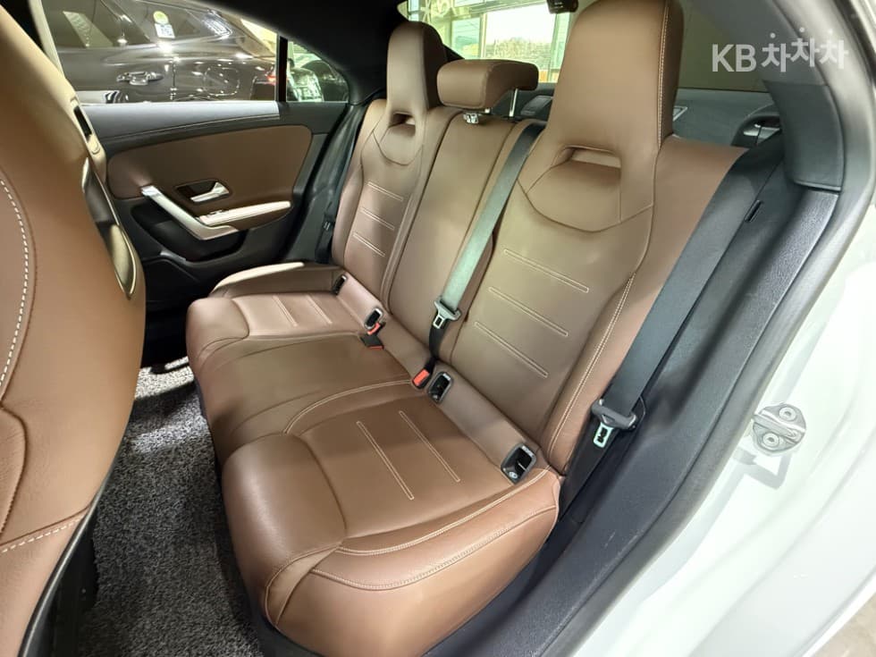 Mercedes-Benz CLA클래스(C118)CLA 250 4MATIC AMG Line - 22
