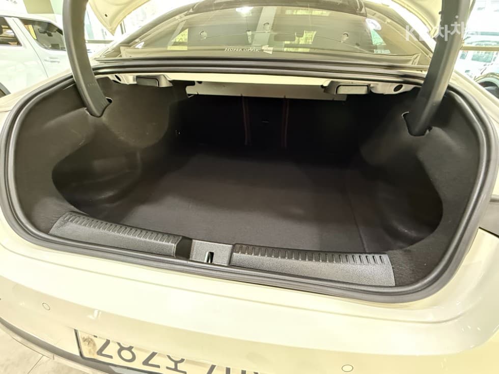 Mercedes-Benz CLA클래스(C118)CLA 250 4MATIC AMG Line - 23