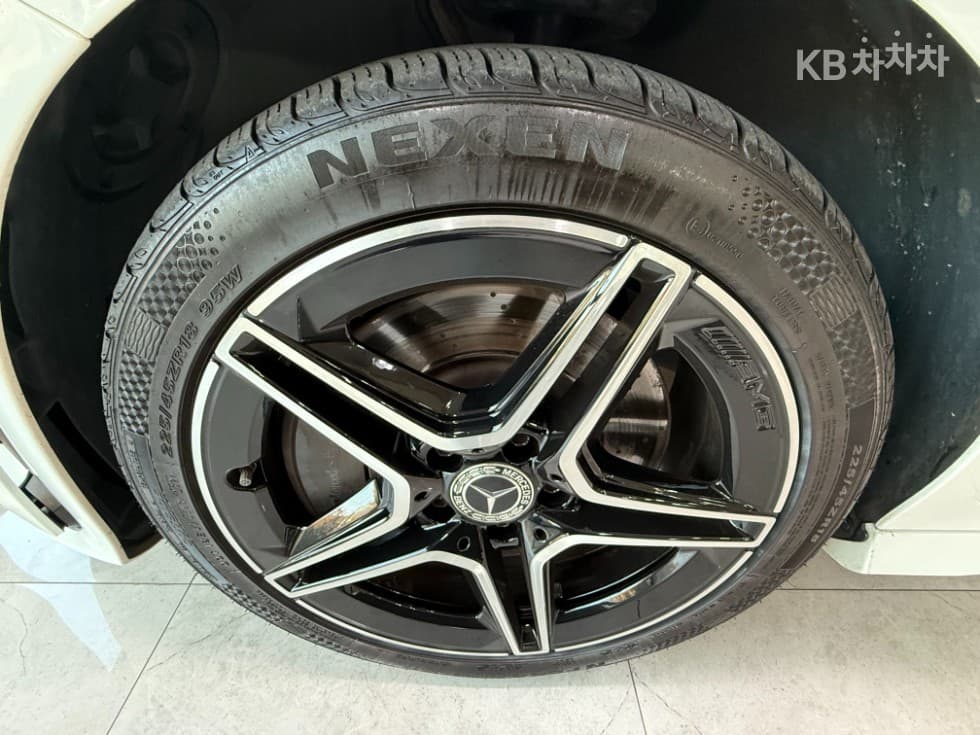 Mercedes-Benz CLA클래스(C118)CLA 250 4MATIC AMG Line - 24