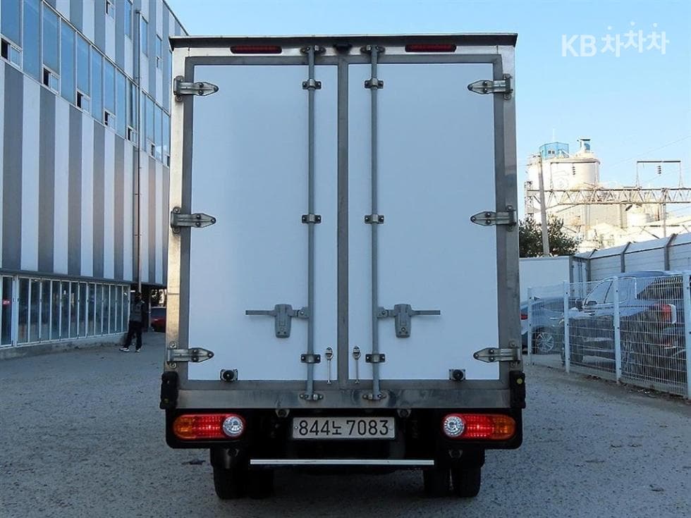 Хюндай Porter 2LPG 냉동Товарна надстройка차 Удължено междуосие Super Cab ModernPlus - 4